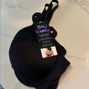 NWT Bali lift bra, 36 C